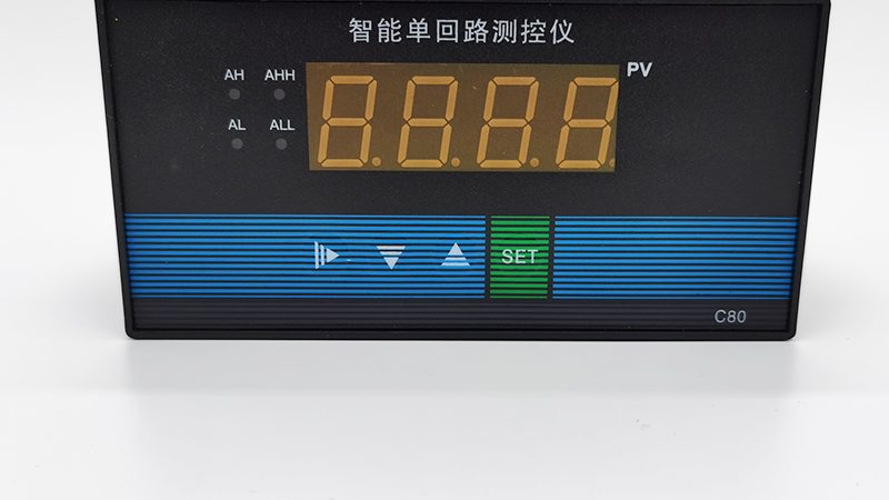 进口压力变送器：揭秘其在工业自动化中的应用与选型要点